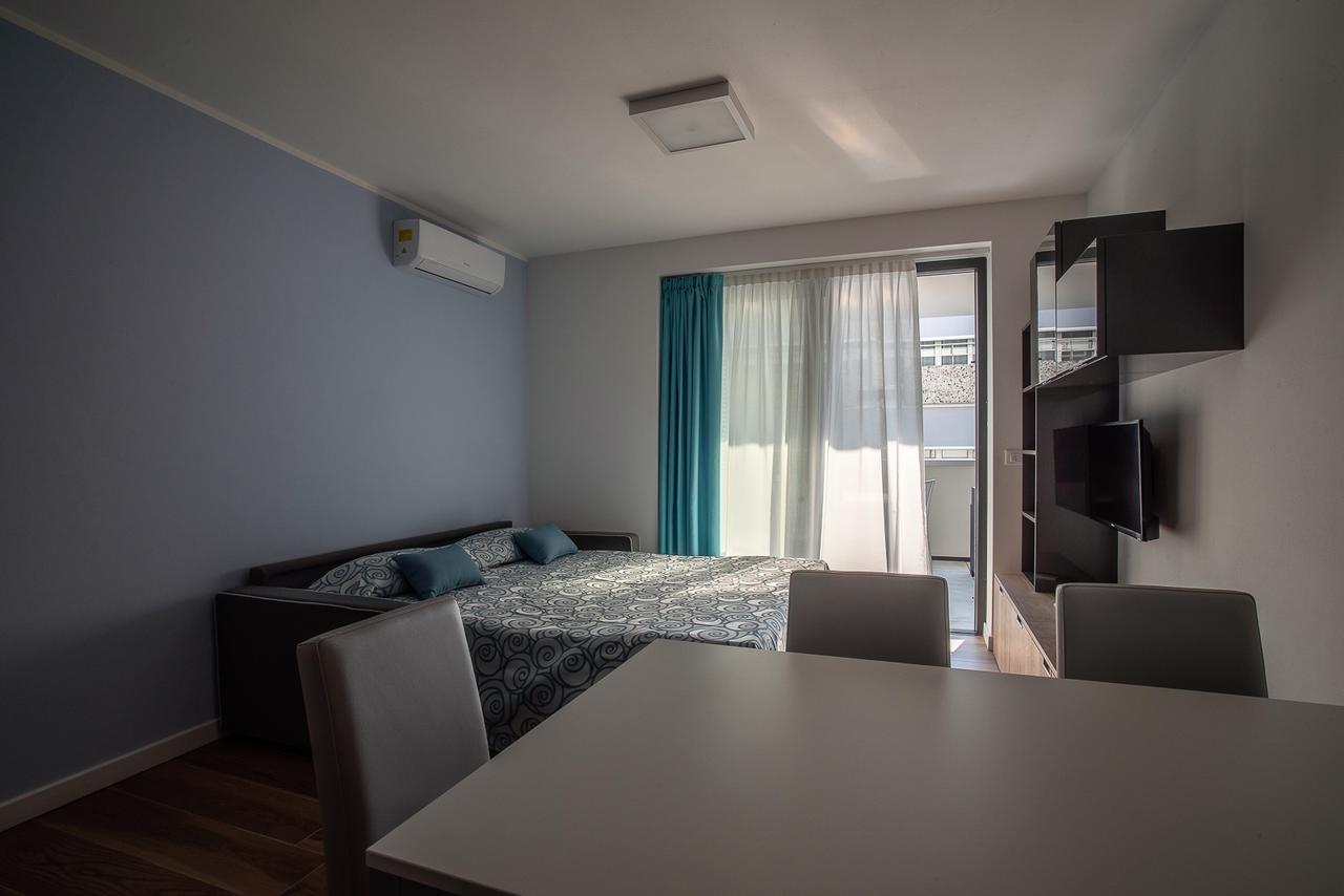 Aparthotel Miramare Grado Exterior foto